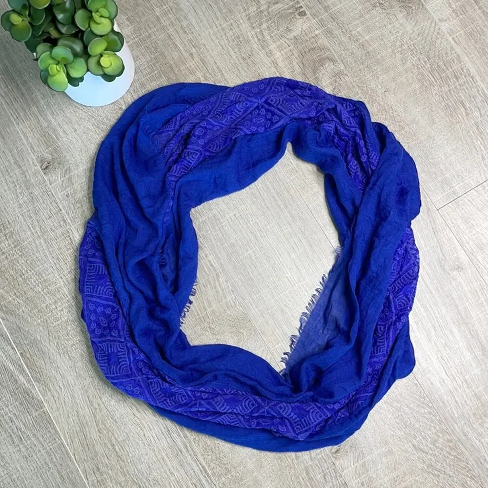 NWT BP Women's Blue Mazarine Infinity Scarf Fringe Edge